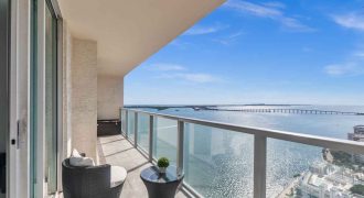 Tranquil One-Bedroom Apartment w / Ocean View