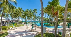 Two-Bedroom Beach Apartment / Key Biscayne